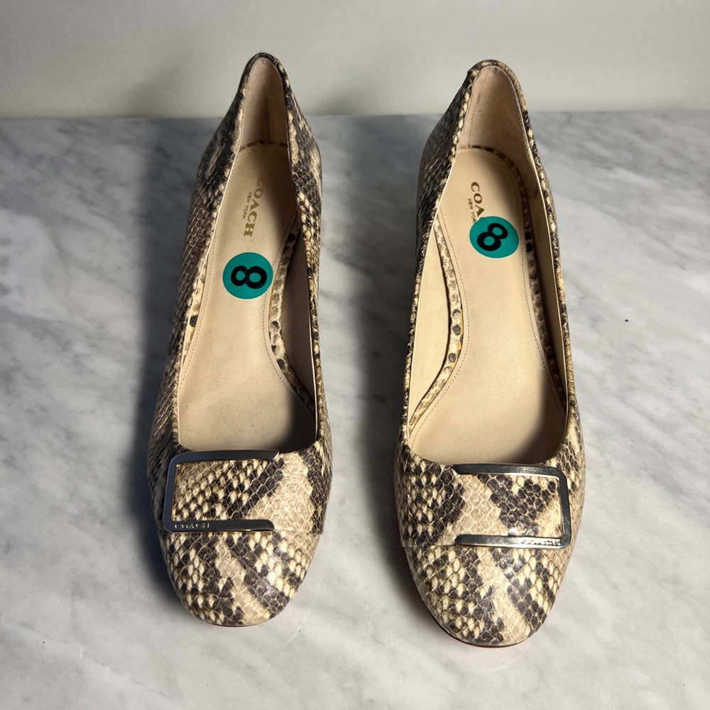 NEW VINTAGE Coach Snakeskin Block Heel Pumps Size 8 Quiet Luxury 90s Minimalist